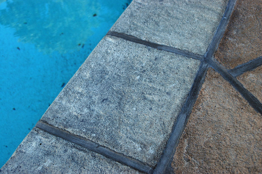 Outdoor tile over concrete